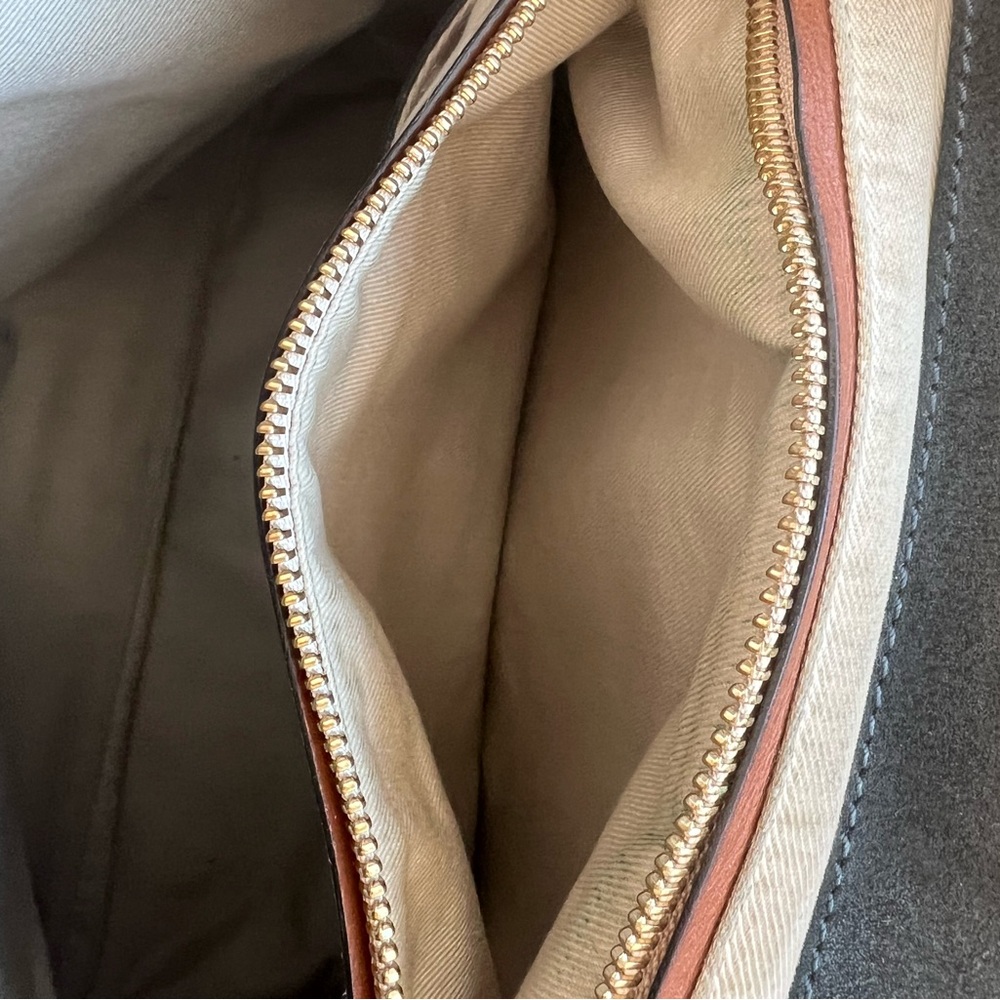 Chloe Lexa suede and leather handbag. - Picture 7 of 12